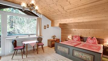 1 chambre, Wi-Fi gratuit, draps fournis