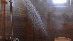 Bathroom - Mathuwanthi Guest (Nuwara Eliya)