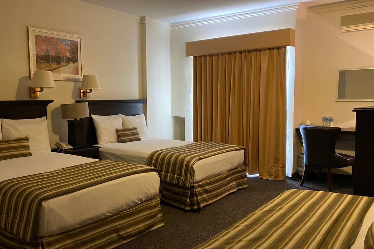 Basic Triple Room