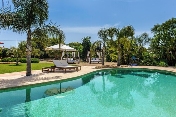 Pool - Beautiful Villa Can Cosmi with Wi-Fi, Pool, Terraces, Garden & Balcony; Parking Available (Es Canar)