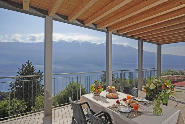 Ristorazione all'aperto