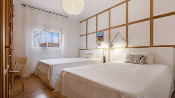 6 chambres, fer et planche à repasser, Wi-Fi gratuit, draps fournis