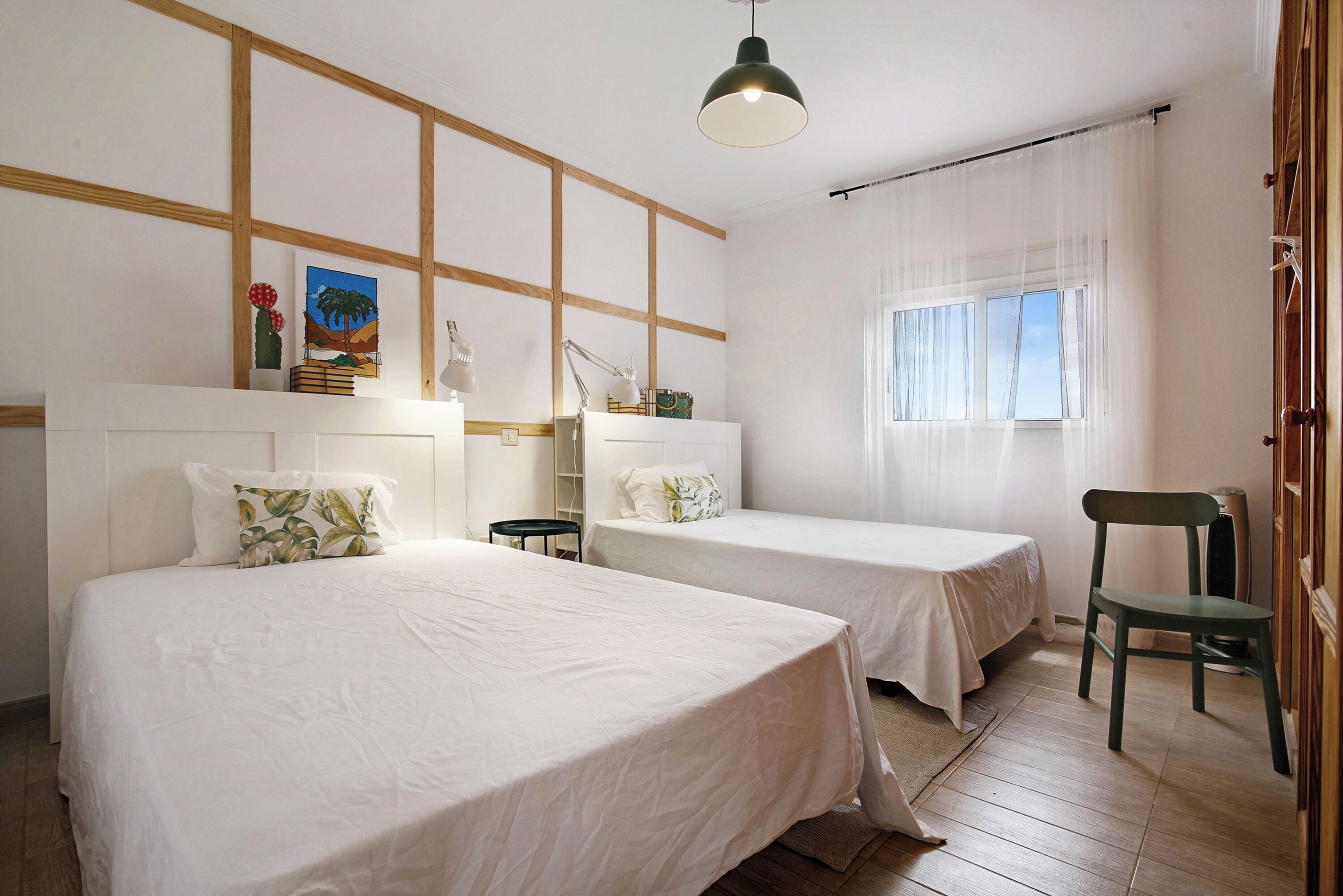 6 Schlafzimmer, Bügeleisen/Bügelbrett, kostenloses WLAN, Bettwäsche