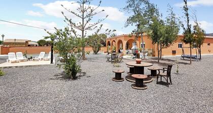 Country Home “Abundia House” with Terrace, Mountain View and Pool
