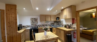 Countryside Cottage in the Mendip Hills, with garden