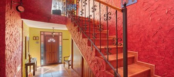 Beautiful Home Casa Alberto Santos with Rooftop Terrace, Mountain/Ocean Views & Wi-Fi