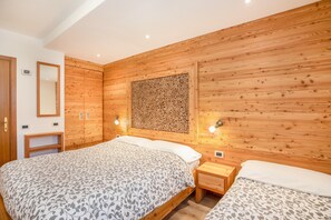 2 habitaciones, tabla de planchar con plancha y wifi gratis 