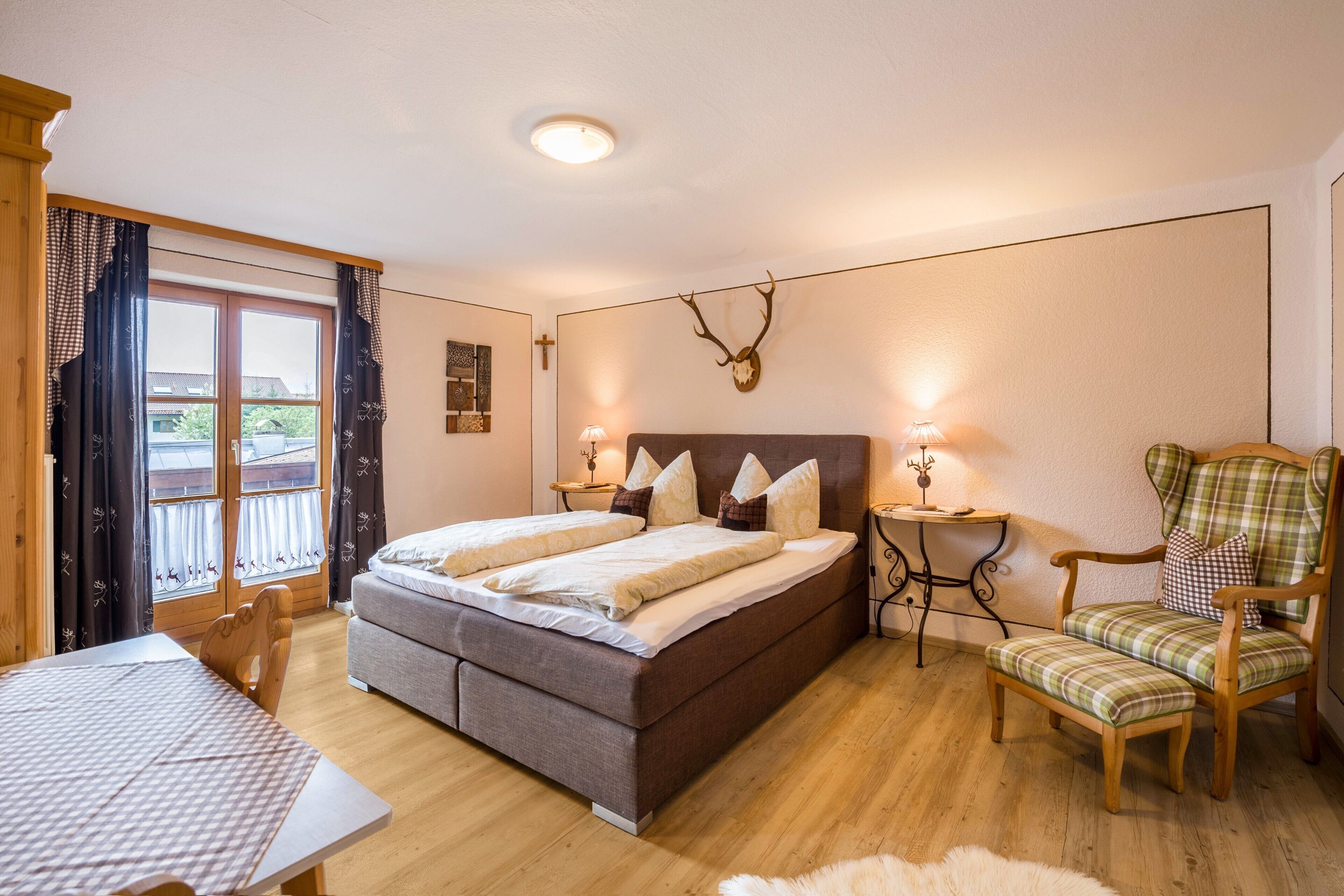 3 Schlafzimmer, Bügeleisen/Bügelbrett, kostenloses WLAN, Bettwäsche