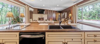 Beautiful family lodge with all the comforts of home