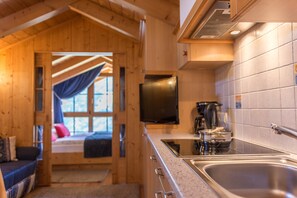 Fridge, stovetop, dishwasher, coffee/tea maker - Modern Apartment “Malga - Unterkehr” with Mountain View,  Wi-Fi, Garden & Terrace (Lajen)