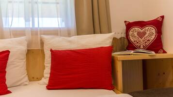 2 habitaciones, wifi gratis y ropa de cama