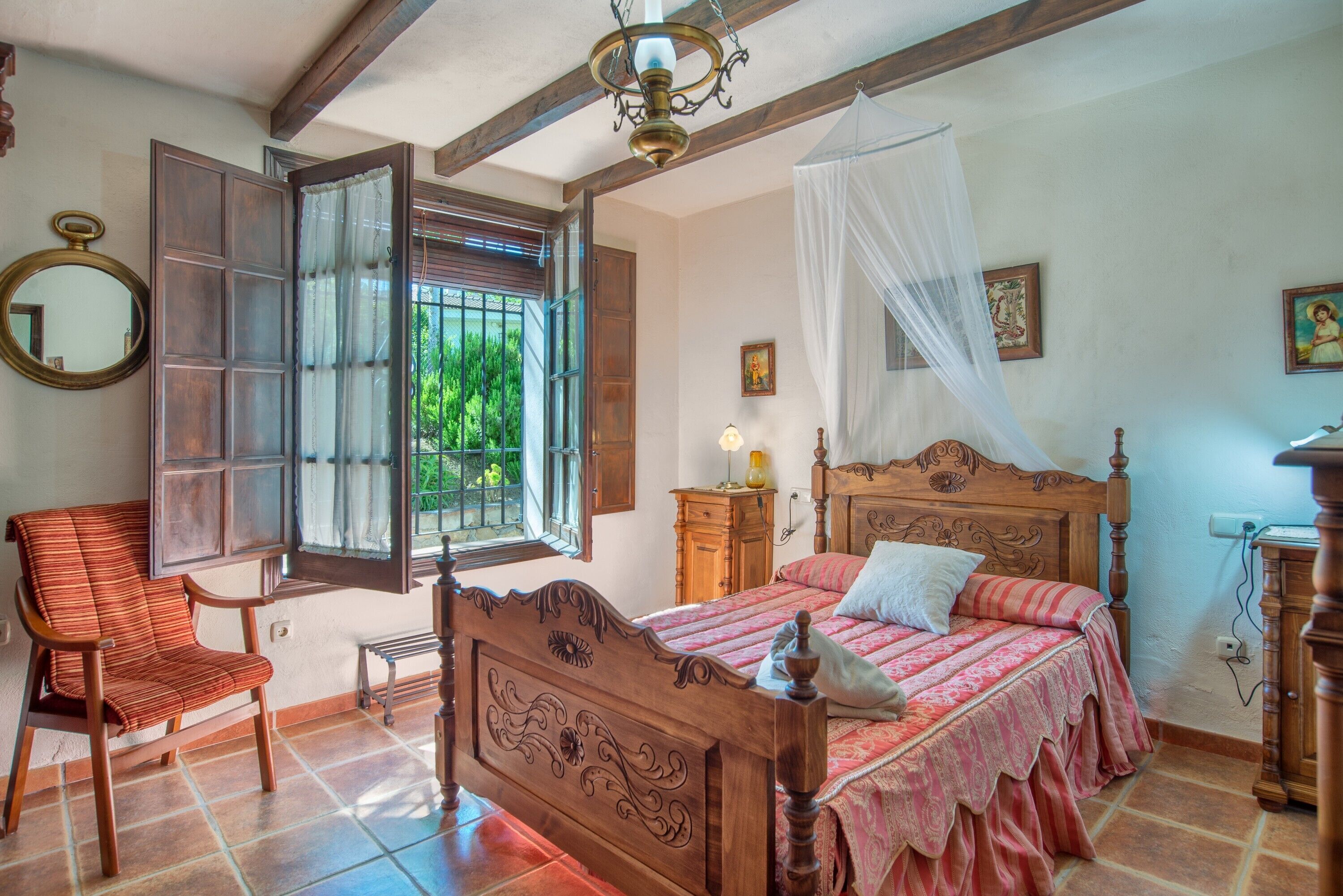 4 Schlafzimmer, Bügeleisen/Bügelbrett, kostenloses WLAN, Bettwäsche
