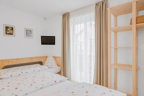 1 makuuhuone, ilmainen Wi-Fi, vuodevaatteet