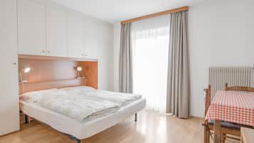 1 chambre, Wi-Fi gratuit, draps fournis