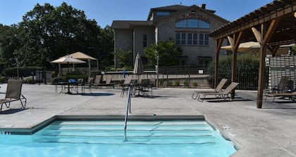 Gated / Indoor and Outdoor pools Overlooking hole 17 Pointe Royale Golf Course