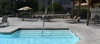 Gated / Indoor and Outdoor pools Overlooking hole 17 Pointe Royale Golf Course