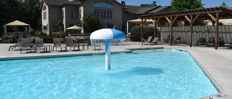 Indoor pool, outdoor pool