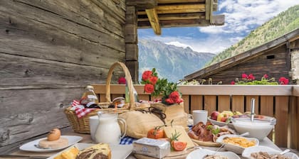 Charmantes Apartment Kornkammer Lodge mit Bergblick, WLAN und Garten; Parkplätze vorhanden