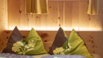 2 chambres, fer et planche Ă repasser, Wi-Fi gratuit, draps fournis