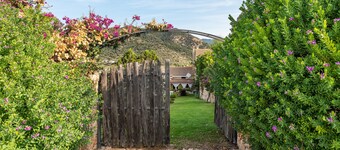 Vacation Home “Chia B” Close to Beach with Sea View & Garden