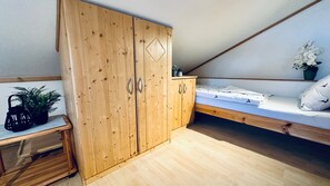 2 habitaciones, wifi gratis y ropa de cama 