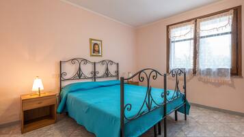8 chambres, Wi-Fi gratuit, draps fournis