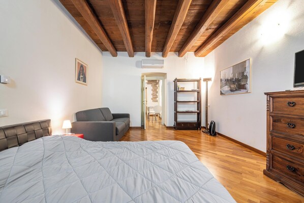 1 غرفة نوم وواي فاي مجانًا وملاءات أسرّة