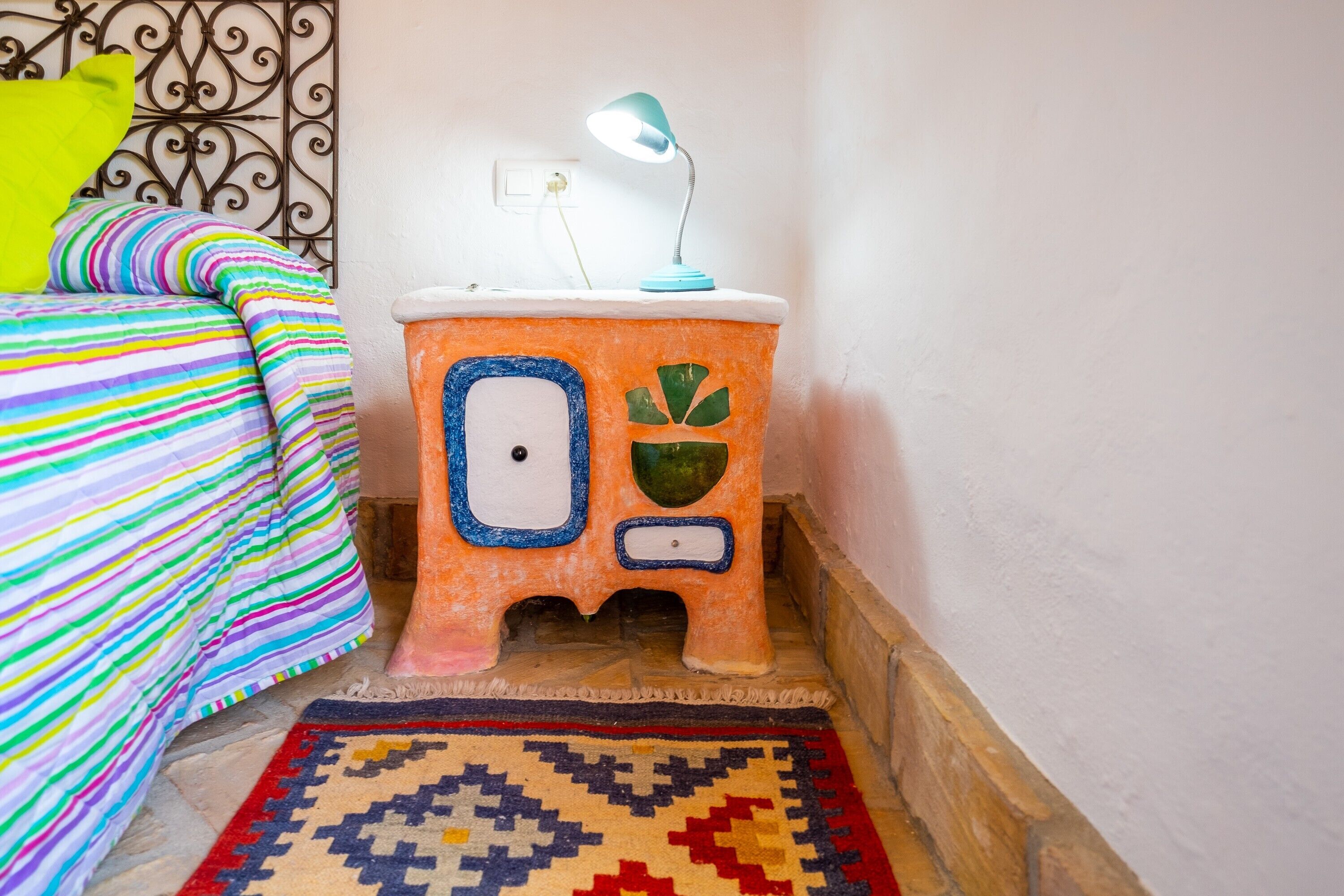 2 habitaciones, tabla de planchar con plancha y wifi gratis 