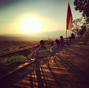 Sun deck