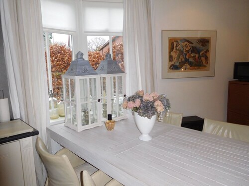 Holiday Home “Engel van de Molen” for Couples with Terrace, Garden & Wi-Fi