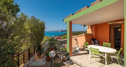 Vacation Home “Casa Via del Mare” with Sea View, Wi-Fi, Balcony, Garden & Terrace