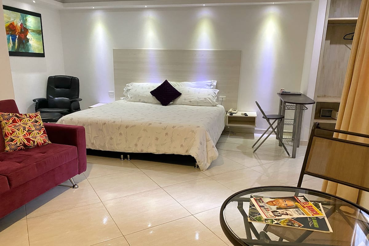 Suite Studio Junior