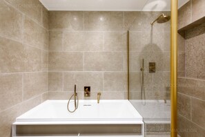 Badewanne, Handtücher