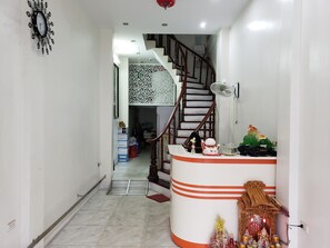 로비 좌석 공간