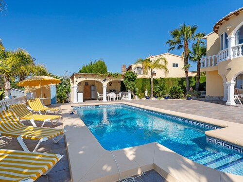 Calpe Pool Villa Vlakbij het Strand