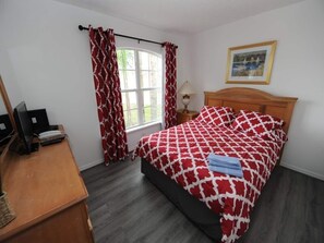 5 chambres, fer et planche à repasser, accès au Wi-Fi (inclus)