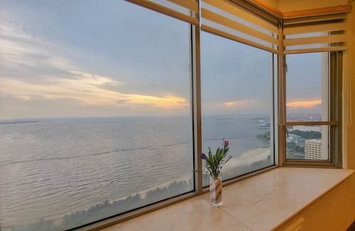 Marina Residential Suites