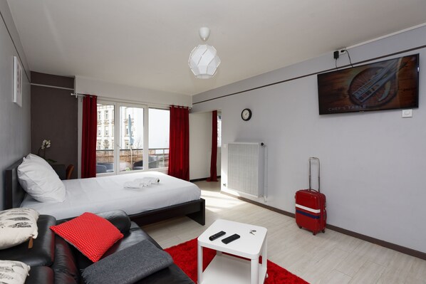 1 bedroom, desk, soundproofing, iron/ironing board