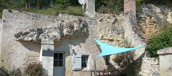 Vivienda cueva A fleur de pierre
