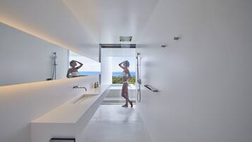 Bathroom shower