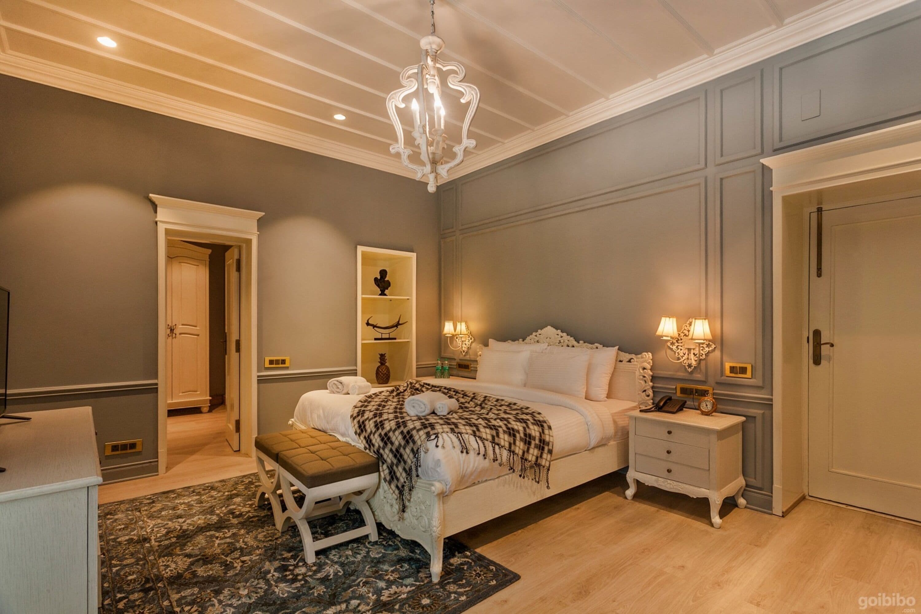 Superior Room | Memory foam beds, individually decorated, individually furnished, desk