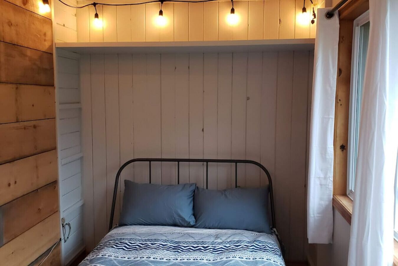 4 chambres, bureau, Wi-Fi gratuit, draps fournis