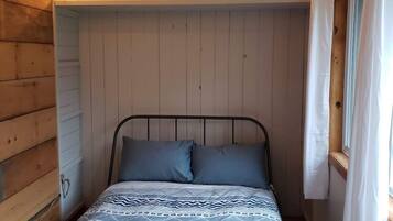 4 chambres, bureau, Wi-Fi gratuit, draps fournis