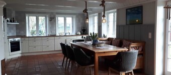 Föhrhaus, casa indipendente, tornitura articolata