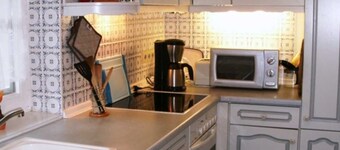 Hochstieg 36, Feld, en del af huset