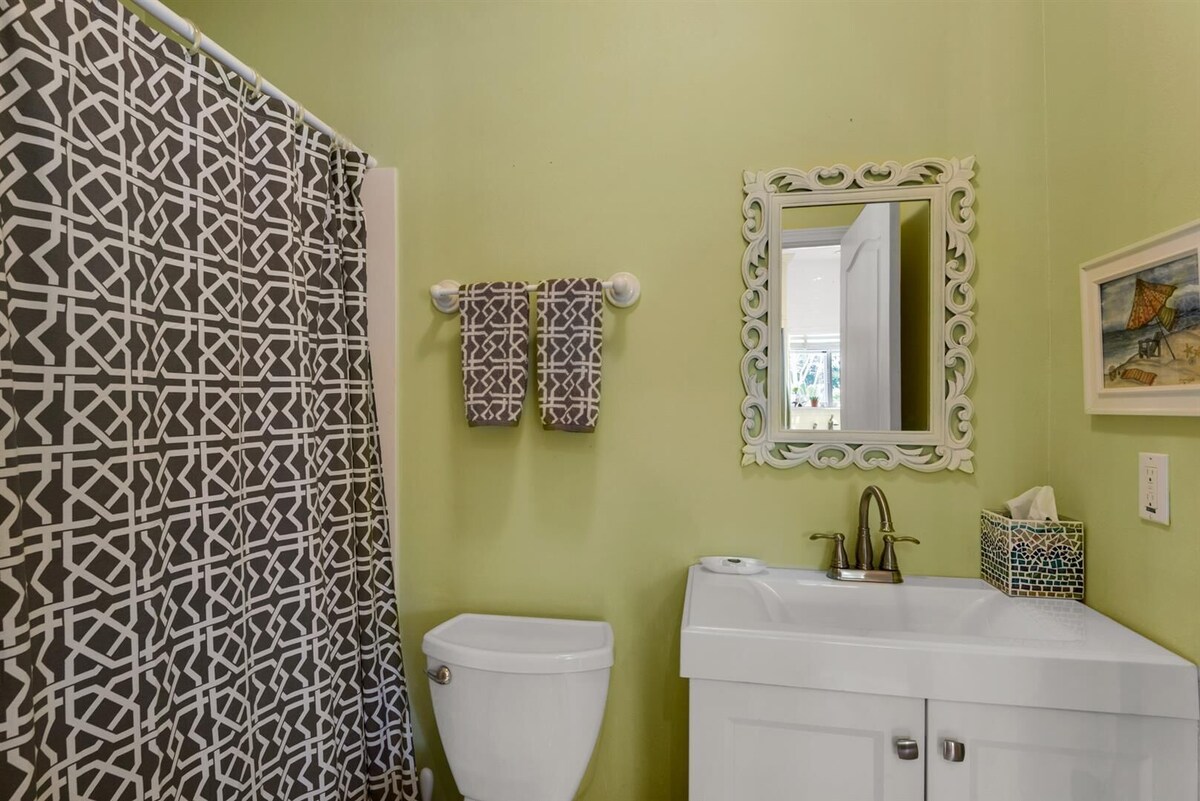 Photo 30 of ADORABLE DESTIN BEACH COTTAGE! 1 min walk to beach! Gulf View! Private Pool!