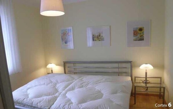 2 habitaciones, tabla de planchar con plancha y wifi 