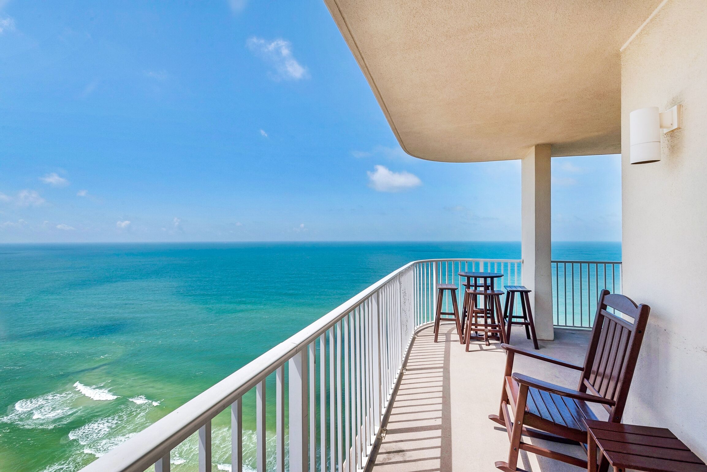 Beachfront~3 King Bedrooms~Huge Pools+Hot Tubs~Tidewater 2117