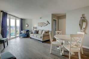 Televisión y reproductor de DVD 