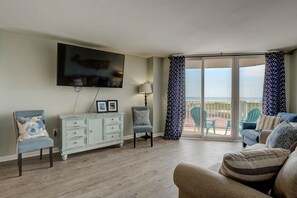 Televisión y reproductor de DVD 